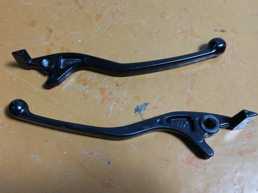 Manetas de freno [2]