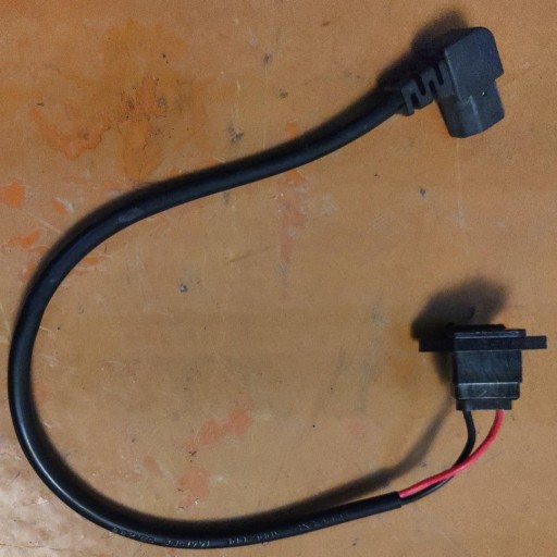 Enchufe cargador [1]