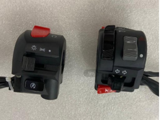 Piñas derecha e izquierda manillar [0]