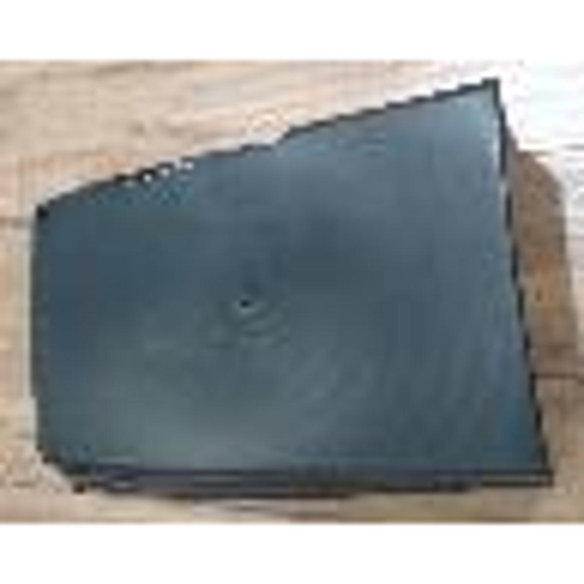 La parte inferior de la cubierta del marco