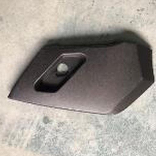 CUBIERTA EXTERNA DEL COMPARTIMENTO DELANTERO