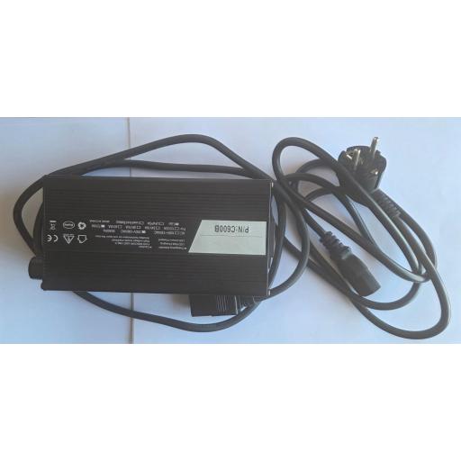 Cargador moto eléctrica Spuma Li 5 K y Veracruz 5k [2]