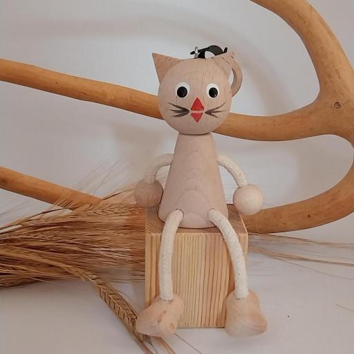 gato de madera [3]