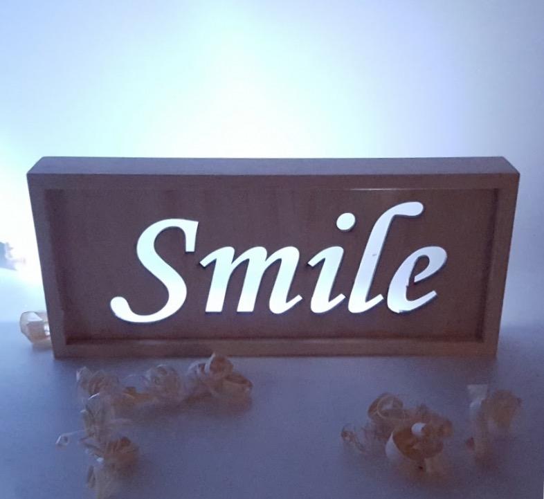 caja de luz Smile
