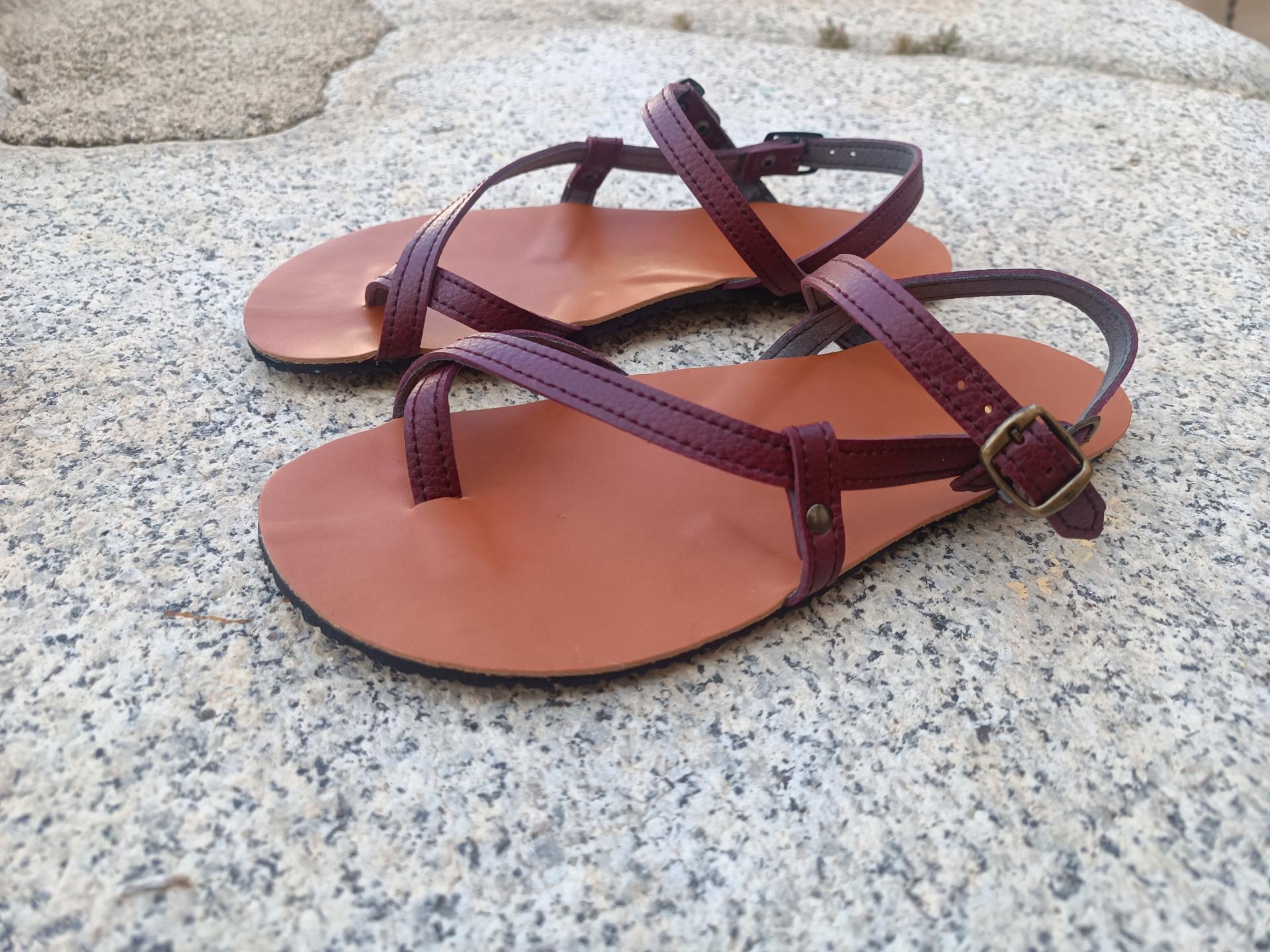 BAREFOOT DELFOS, color marrón, sandalias para mujer y hombre, calzado  descalzo, sandalias veganas, eco-friendly, barefoot.: 90,00 € - BIOWORLD  SHOES