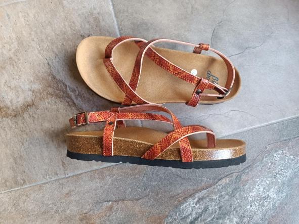 HUIDOBRO color Grano, sandalias para mujer y hombre, sandalias veganas, eco-friendly, sin productos de origen animal, moda vegana, zapatos sostenibles, calzado ético. [3]