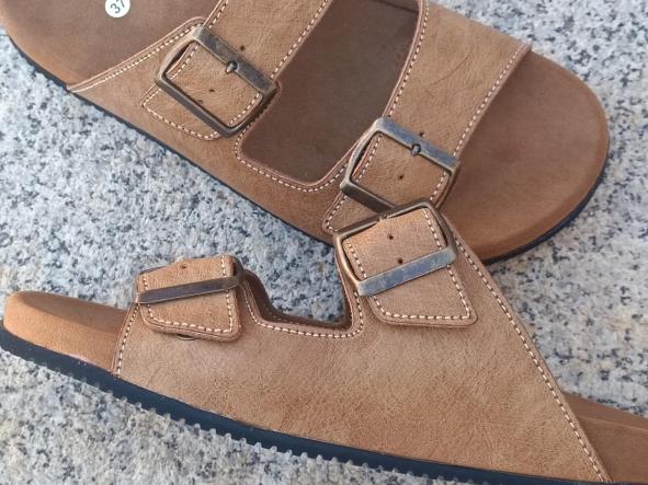 VICTORIA, COLOR ARENA, SISTEMA BIOFLEX, PLANTA ANATOMICA Y SUELA VIBRAM Edera, sandalias veganas, calzado vegano. [2]