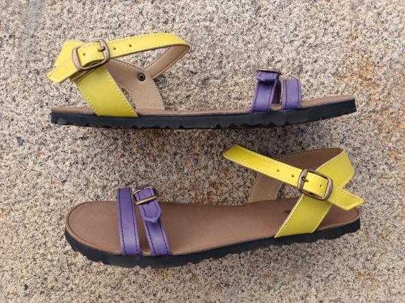 MODELO DE EDICIÓN LIMITADA: BRISA,  COMBINACION COLORES, MORADO Y AMARILLO.- SUELAS DE TRANSICION HACIA BAREFOOT DE 1CM DE GROSOR  SUELAS EVA - MODELOS DESCATALOGADOS [1]