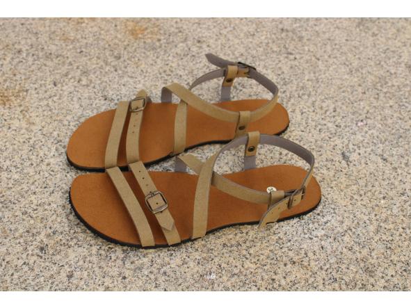 BAREFOOT HECTOR color HOJARASCA, sandalias para mujer y hombre, calzado descalzo, sandalias veganas, eco-friendly, barefoot.