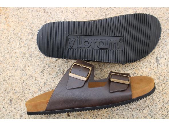 VICTORIA, COLOR MARRÓN OSCURO, SISTEMA BIOFLEX, PLANTA ANATOMICA Y SUELA VIBRAM Edera, sandalias veganas, calzado vegano.