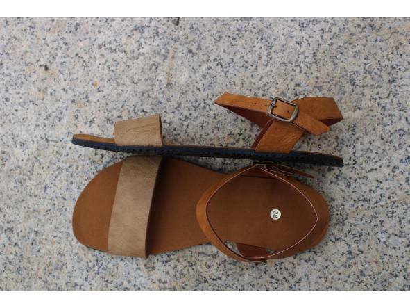 BAREFOOT PARIS colores Tostado y Piedra, con suela "LISK" de VIBRAM 4mm [3]