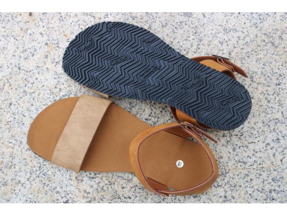 BAREFOOT PARIS colores Tostado y Piedra, con suela "LISK" de VIBRAM 4mm [2]