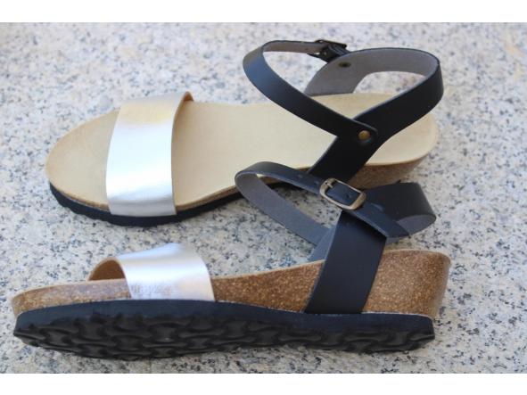 PARÍS NEGRO Y PLATA, sandalias para mujer, sandalias veganas, eco-friendly, sin productos de origen animal, moda vegana, zapatos sostenibles, calzado ético. [1]