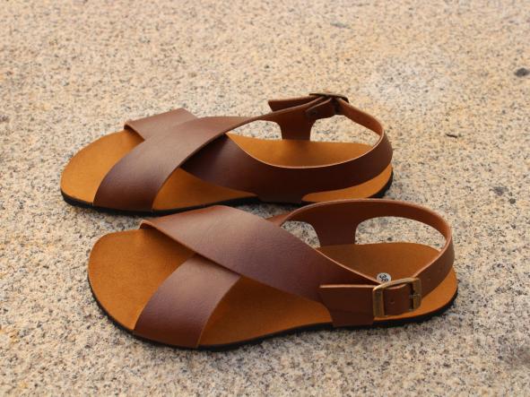 BAREFOOT MÉXICO MARRÓN, con dos hebillas de ajuste en pala, sandalias para mujer y hombre, calzado descalzo, sandalias veganas, eco-friendly, barefoot. [2]