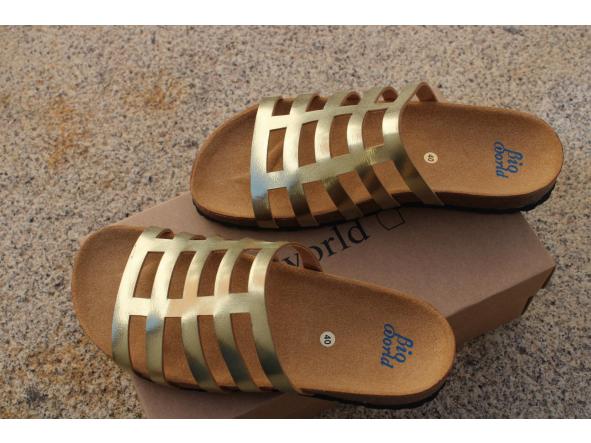 DE25, sandalias para mujer y hombre, sandalias veganas, eco-friendly, sin productos de origen animal, moda vegana, zapatos sostenibles, calzado ético. [2]