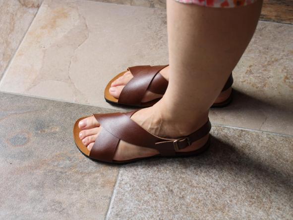 BAREFOOT MÉXICO MARRÓN, con dos hebillas de ajuste en pala, sandalias para mujer y hombre, calzado descalzo, sandalias veganas, eco-friendly, barefoot.