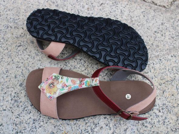 MODELO VERSALLES,  COMBINACION COLORES, SUELAS DE TRANSICION HACIA BAREFOOT DE 1CM DE GROSOR  SUELAS EVA - MODELOS DESCATALOGADOS [2]