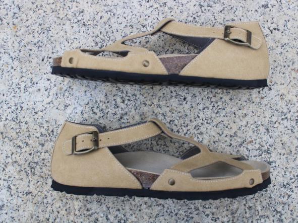 MODELO ARGELINA, color Sahara, sandalias para mujer, sandalias veganas, eco-friendly, sin productos de origen animal, moda vegana, zapatos sostenibles, calzado ético. [2]