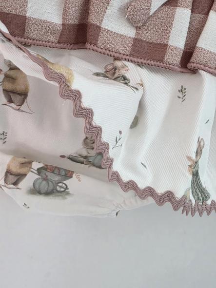 Conjunto de niña familia Lana de YOEDU. [1]