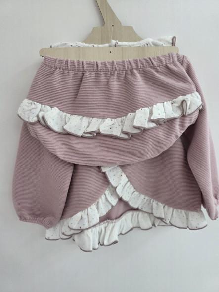 jesusito de  niña Céfiro de Calamaro. [2]