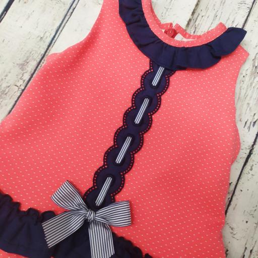 Vestido de niña Coral de Basmarti. [1]