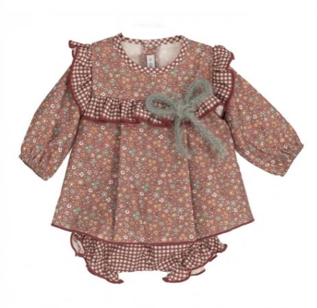 jesusito de  niña  Sirocco de Calamaro.