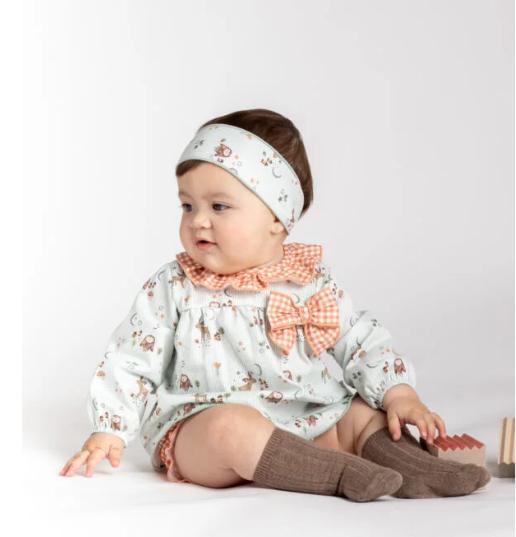 jesusito 3 piezas de  niña  Navidad Monzon de Calamaro.