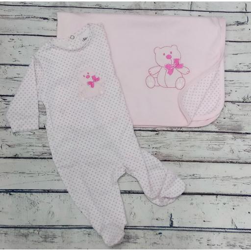 Pijama de bebé rosa con toquilla reversible a a juego
