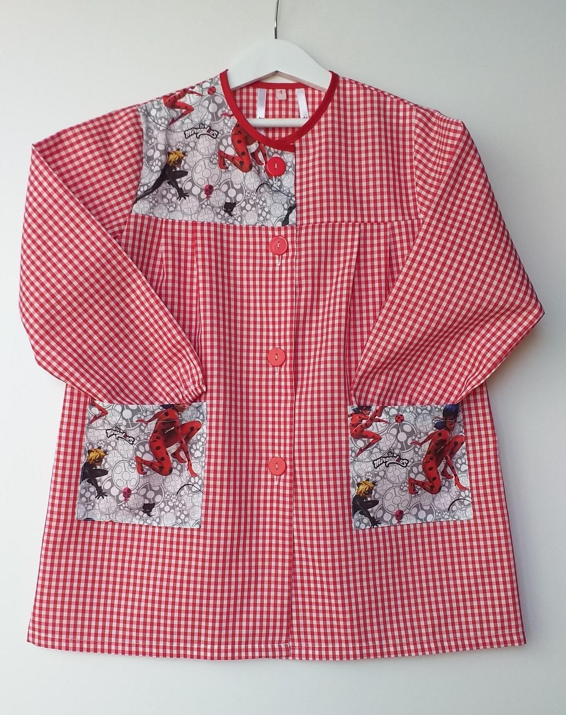 Bata Ladybug vichy rojo