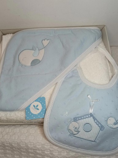 Toalla y babero Pajarito [1]