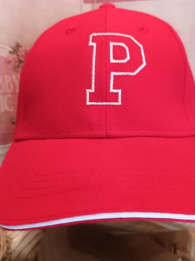 Gorra roja P. [2]