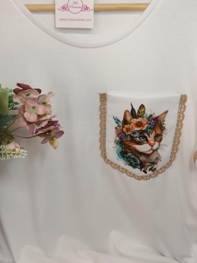 Camiseta bolsillo Gata [3]
