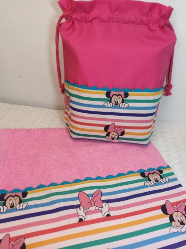 Toalla / bolsa merienda Minnie Mouse.