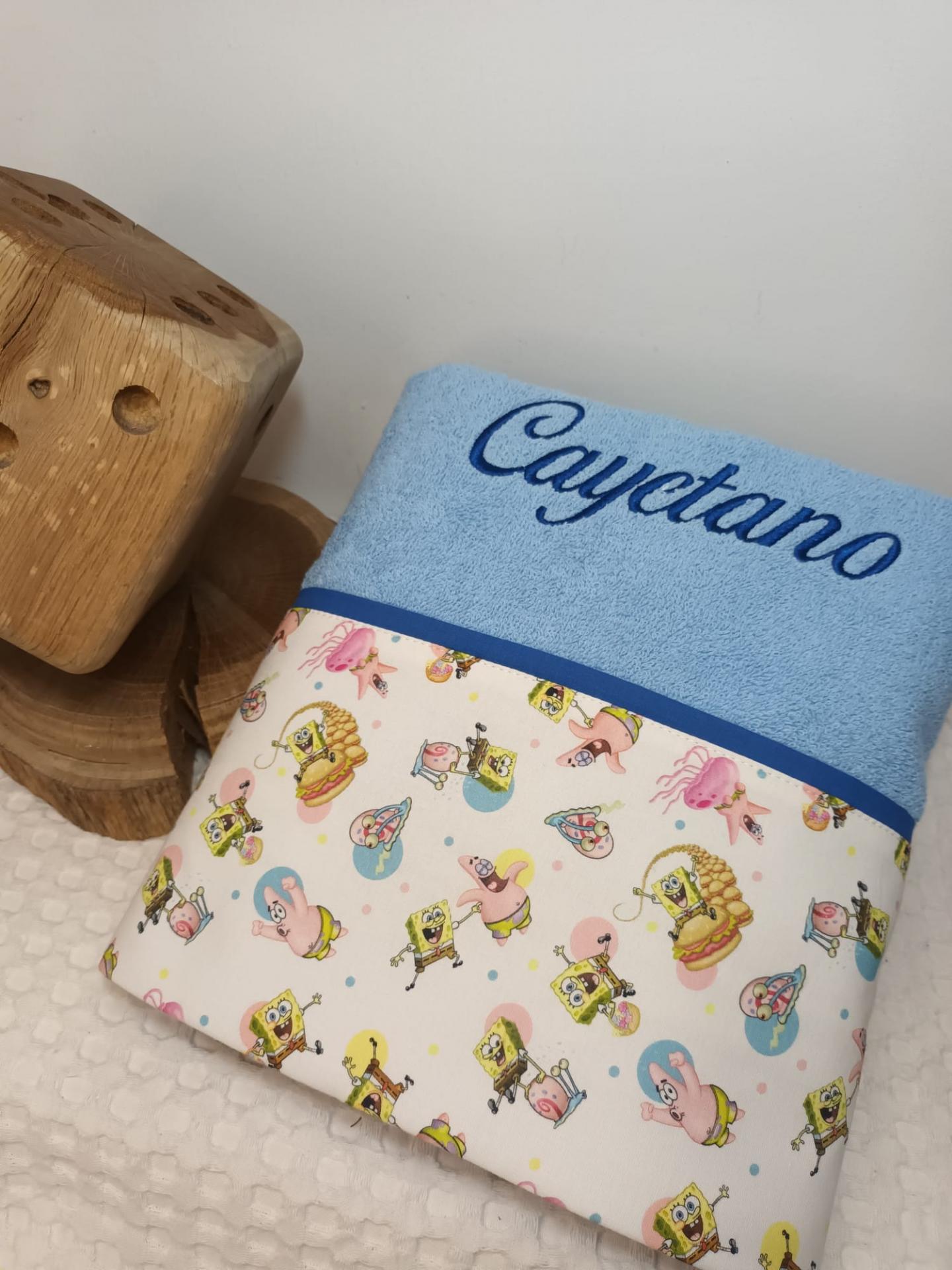 Toalla celeste Bob Esponja
