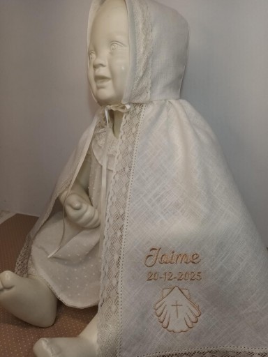 Capa Bautizo Concha y Cruz 818 [1]