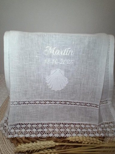 Toalla de Bautizo blanca. [3]