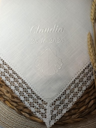 Pañuelo Bautizo blanco Concha y Cruz. [1]