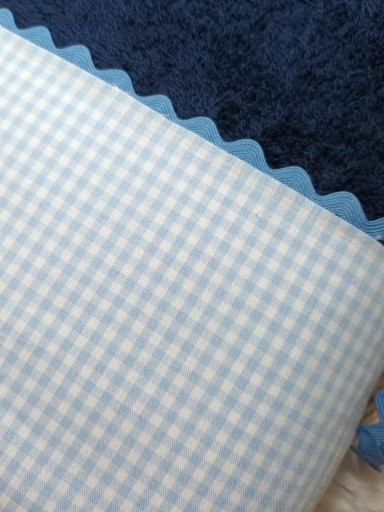 Toalla marino con cenefa de vichy [1]