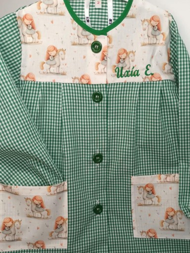 Bata verde Princesa Merida. [2]