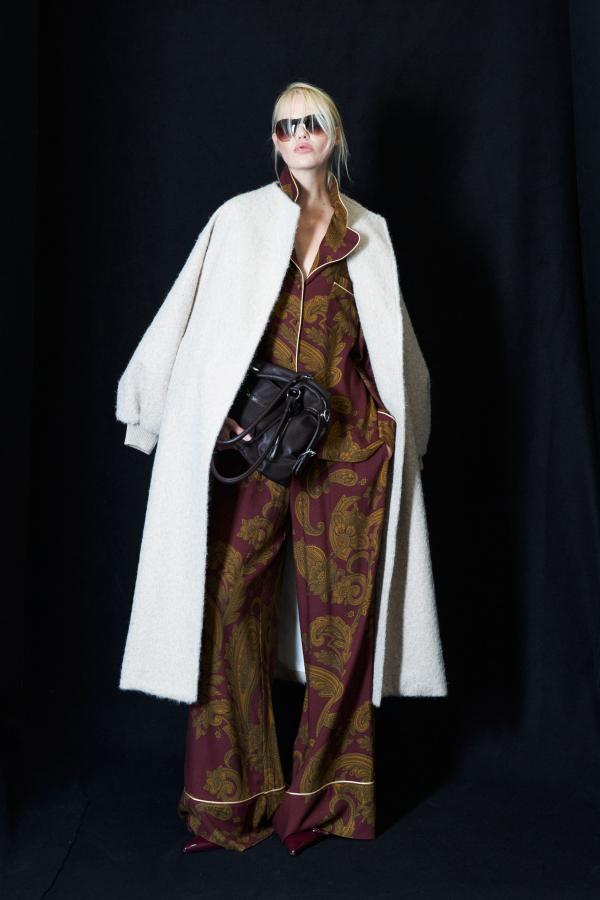 Abrigo Tirineta Crudo