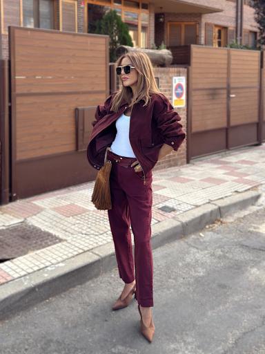 Jeans Lluis Burdeos