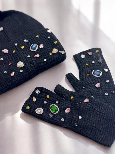 Conjunto Pedrería Negro