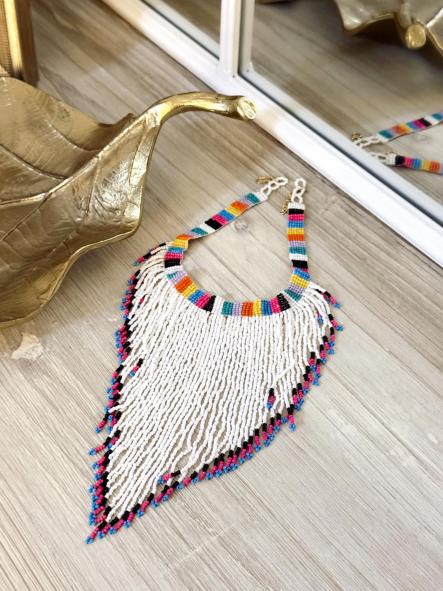 Collar Tribal Blanco [0]
