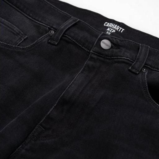 CARHARTT WIP Pantalón Swell Short Black Mid Worn Wash [2]