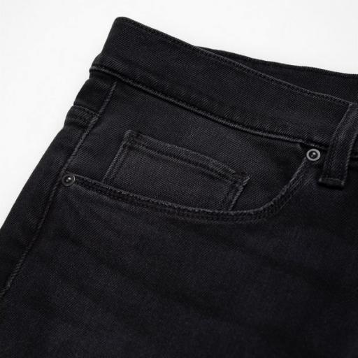 CARHARTT WIP Pantalón Swell Short Black Mid Worn Wash [3]