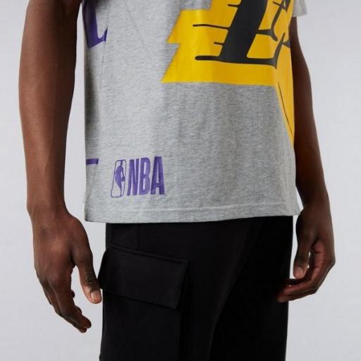 NEW ERA Camiseta NBA Los Angeles Lakers Half Logo Oversized Grey [3]