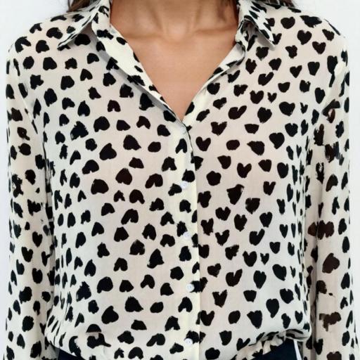 Camisa corazones [1]