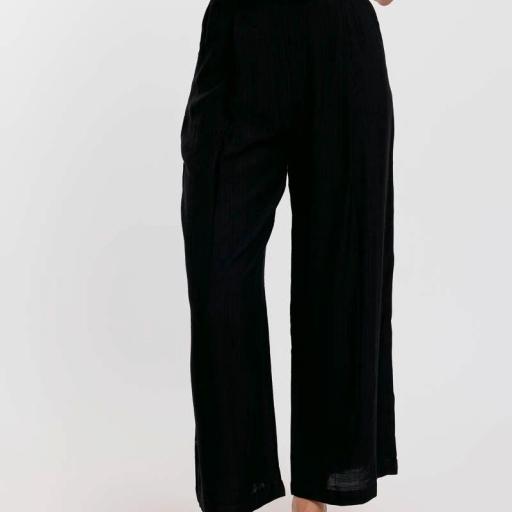 Pantalón Black [1]