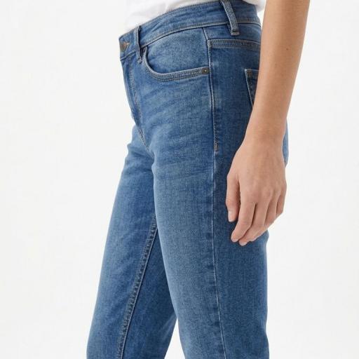 Jeans Slim Claudia  [2]