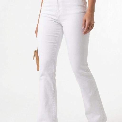 Jeans Flare Catherin [2]